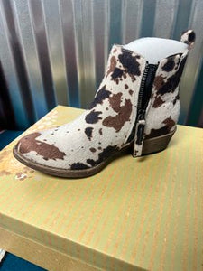 Very G Boots ' Chisel' Brown Cow Print Boots