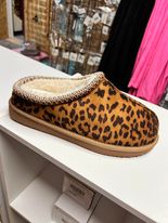 Bruin2 Leopard Slippers