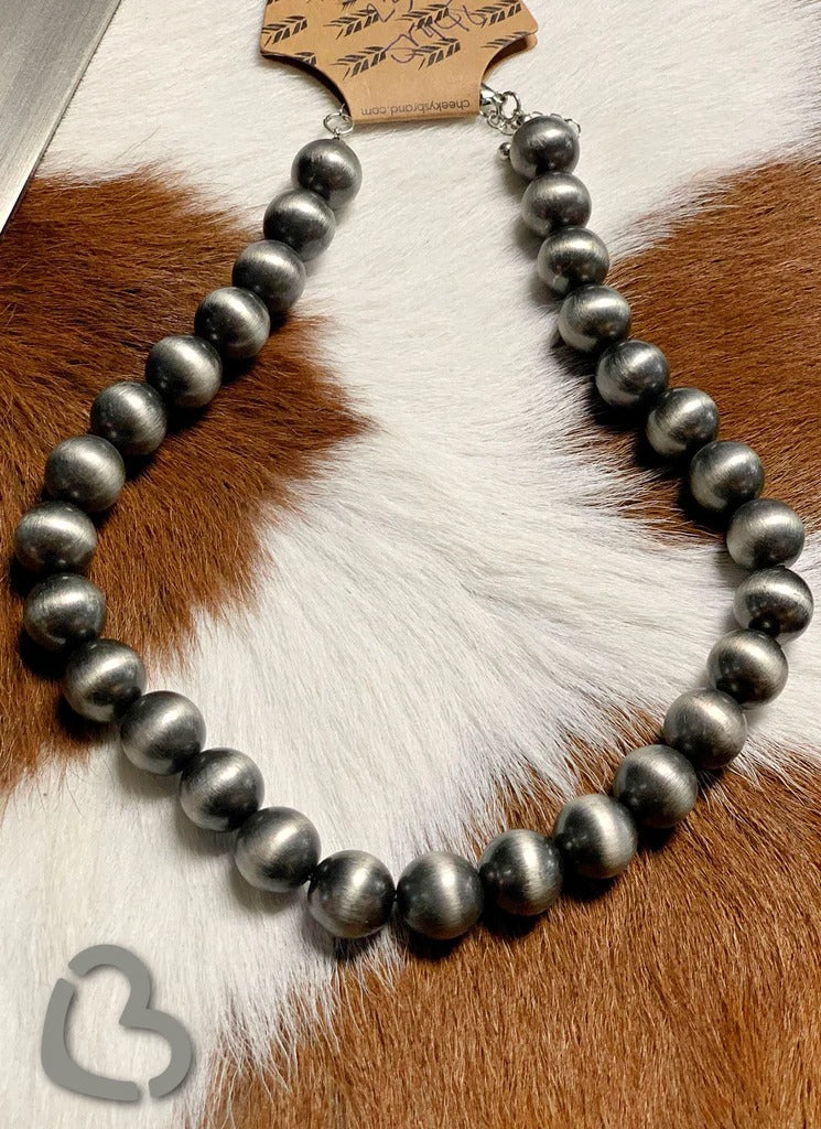 Navaho Pearls Necklace