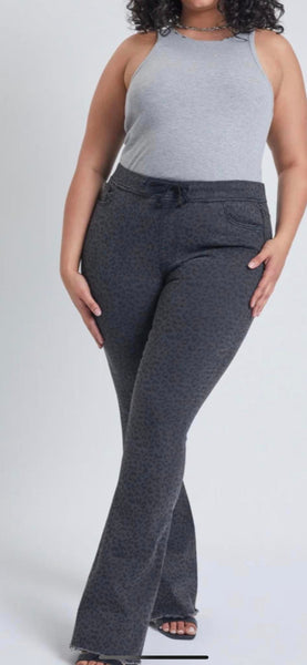 YMI Junior Fit High Rise Fray Hem Jogger Black or Blue leopard to choose from