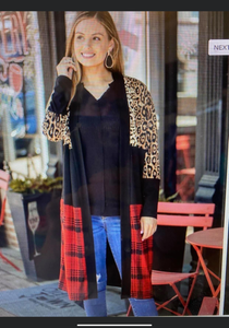 Cardigan with leopard and plaid