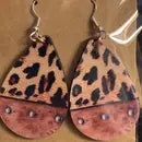 Leopard small dangle earrings